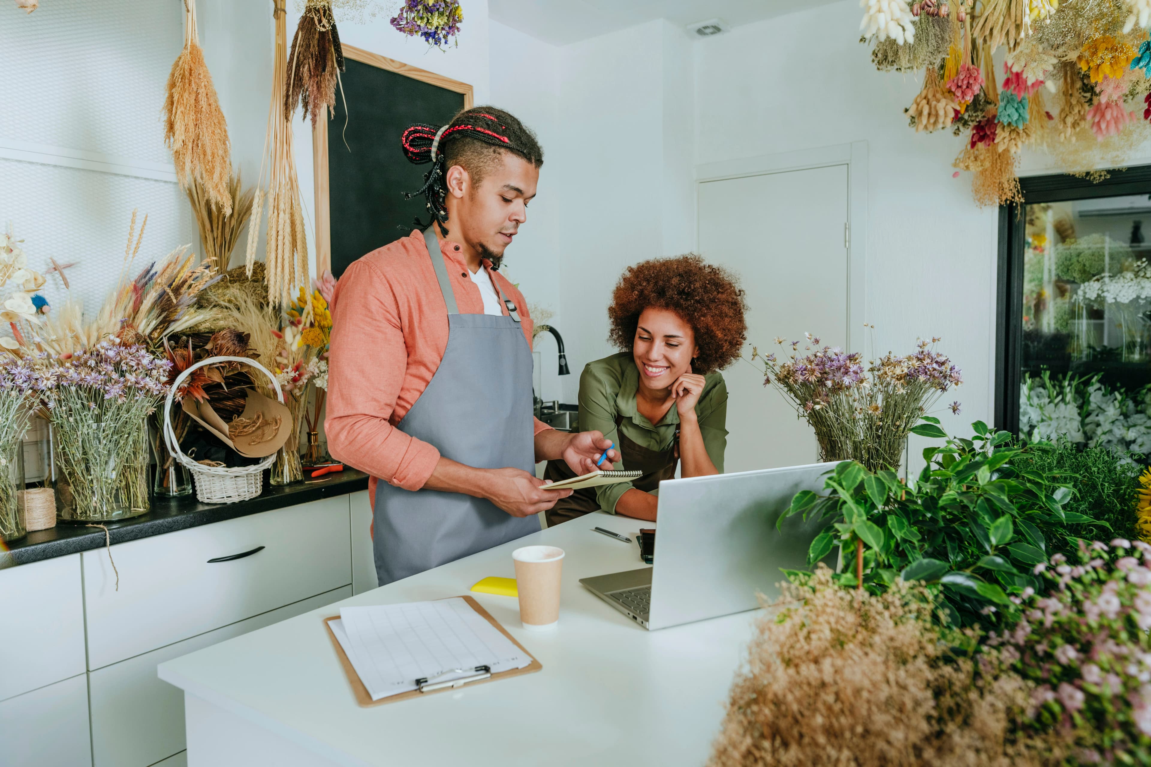 Amazed formal male looking at laptop-screen